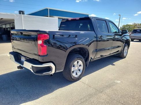 Used 2025 Chevrolet Silverado 1500 LT image 4