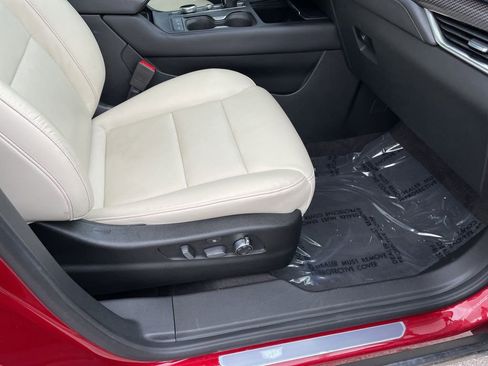 Used 2021 Cadillac XT4 Sport image 29