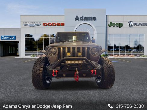 Used 2018 Jeep Wrangler Unlimited Rubicon w/ Dual Top Group image 2