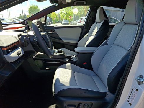 New 2026 Subaru Uncharted AWD image 9