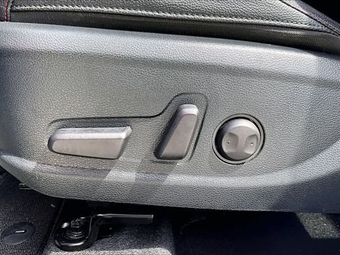 Certified 2024 Kia Soul GT-Line w/ Option Group 020 FWD image 33