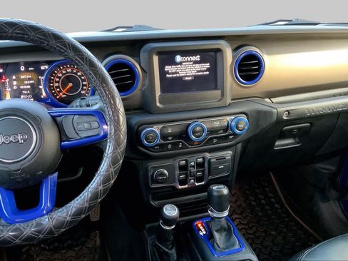 Used 2019 Jeep Wrangler Unlimited Sport S AWD/4WD image 6