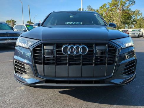 Used 2023 Audi Q7 3.0T Prestige image 9