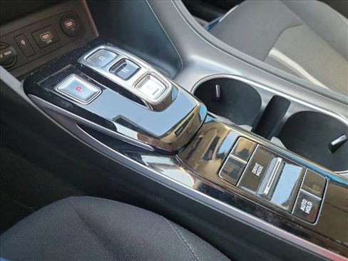 Used 2023 Hyundai Sonata SEL w/ Cargo Package image 22