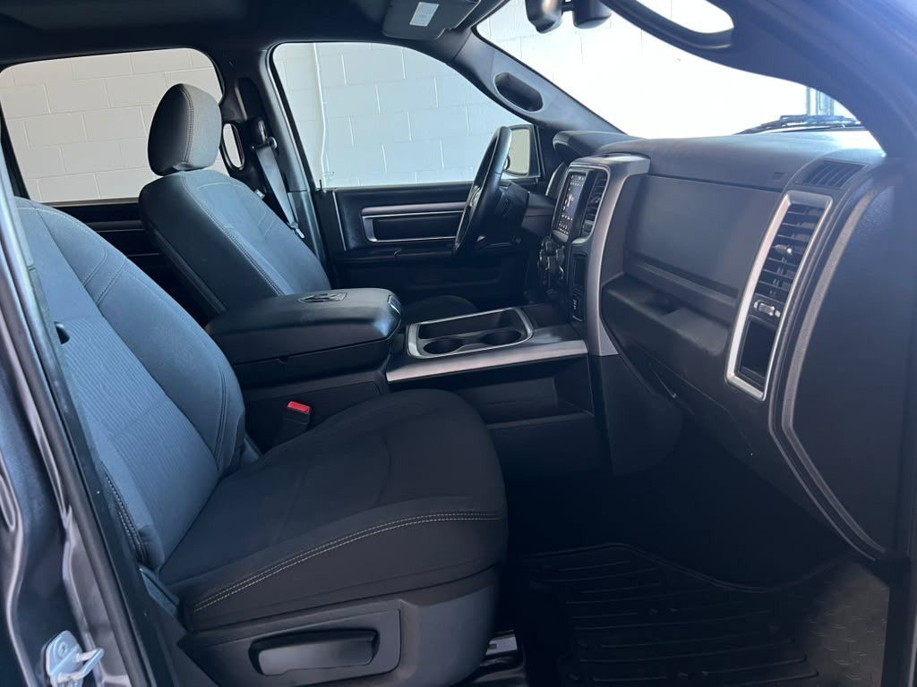 Used 2021 RAM 1500 Warlock w/ Luxury Group AWD/4WD image 15