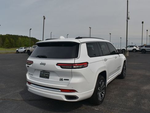 Used 2021 Jeep Grand Cherokee L Overland w/ Advanced Protech Group III image 4