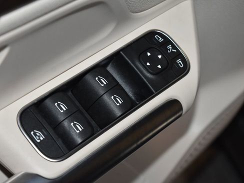 Used 2023 Mercedes-Benz GLA 250 image 6