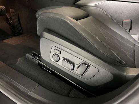 Certified 2025 BMW X3 xDrive30i w/ M Sport Package image 13