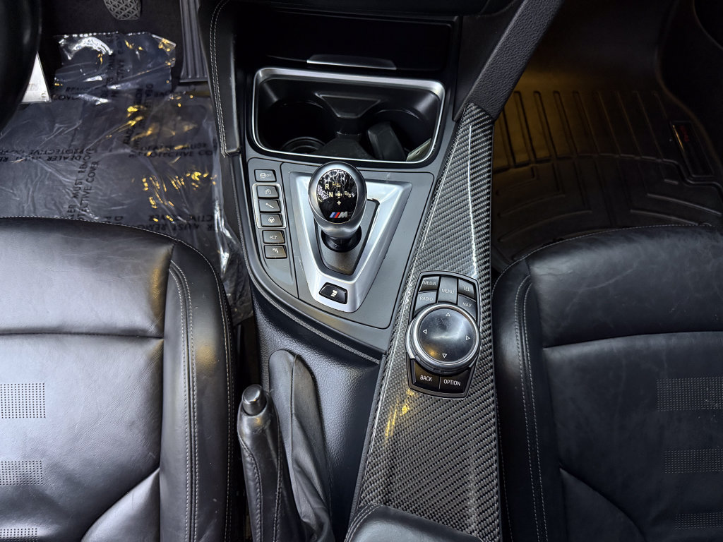 Used 2015 BMW M4 Coupe RWD image 21