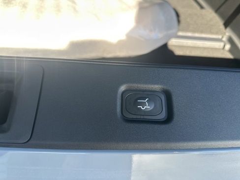 New 2025 Ford Expedition Tremor image 30