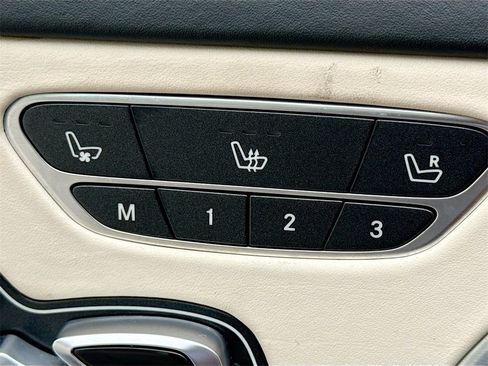 Used 2019 Mercedes-Benz S 560 Sedan w/ AMG Line Exterior image 18