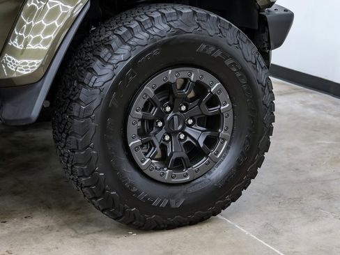 Used 2024 Ford Bronco Raptor w/ Interior Carbon Fiber Pack 6 image 75