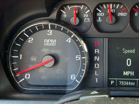 Used 2018 Chevrolet Silverado 2500 W/T w/ WT Convenience Package image 18