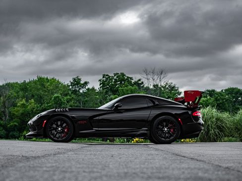 Used 2017 Dodge Viper GTC w/ ACR Package RWD image 41