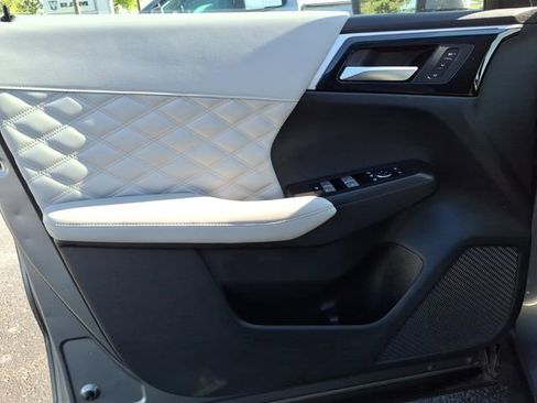 Used 2022 Mitsubishi Outlander SEL FWD image 10