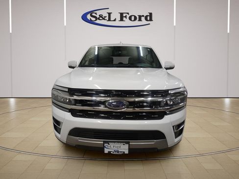 Certified 2024 Ford Expedition Limited image 7