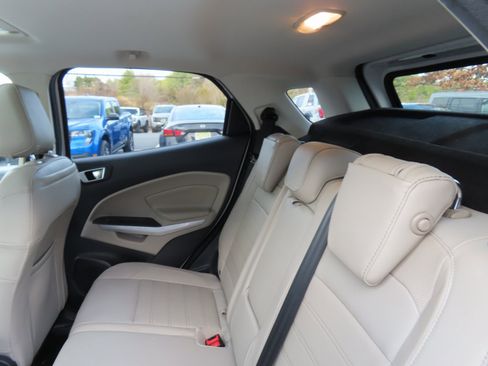 Used 2020 Ford EcoSport Titanium image 28