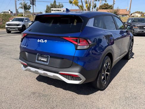 Used 2024 Kia Sportage EX image 12