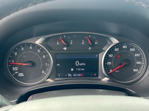 Used 2024 GMC Terrain SLT image 22