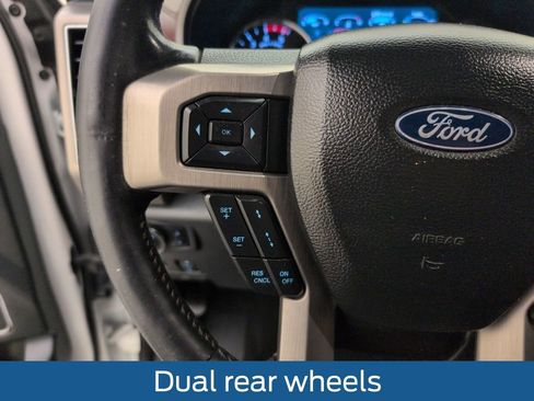 Certified 2022 Ford F450 Platinum w/ FX4 Off-Road Package image 42