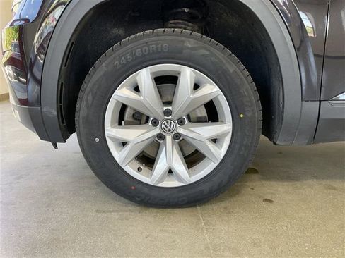 Used 2018 Volkswagen Atlas SE AWD/4WD image 33