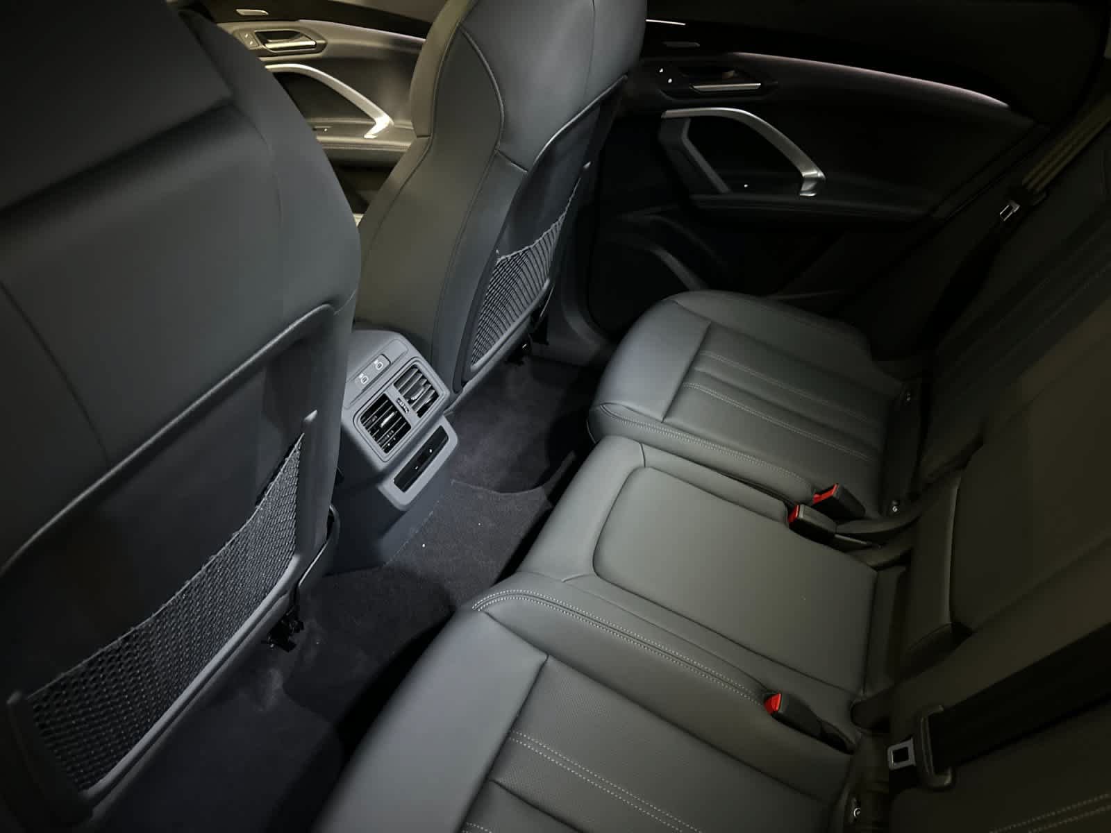 New 2026 Audi Q5 Premium Plus AWD/4WD image 4