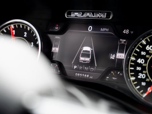 Used 2020 RAM 2500 Laramie image 4