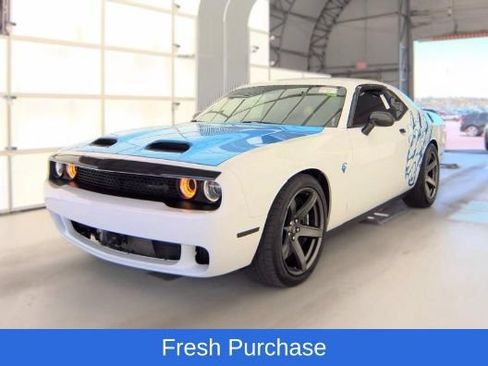 Used 2023 Dodge Challenger SRT Hellcat RWD image 1
