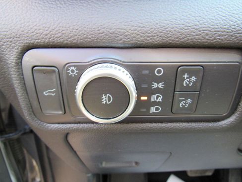 Used 2022 Ford Explorer Limited w/ Equipment Group 301A image 11