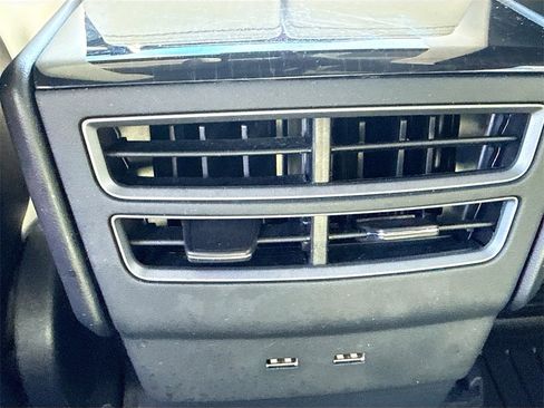 Used 2021 Tesla Model S Long Range Plus image 26