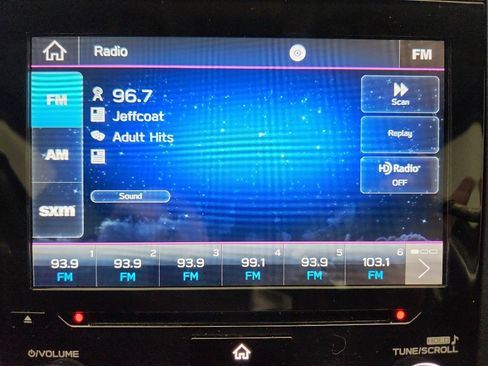 Used 2020 Subaru Forester Limited w/ Popular Package #3 image 23