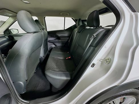 Used 2021 Nissan Kicks S FWD image 26