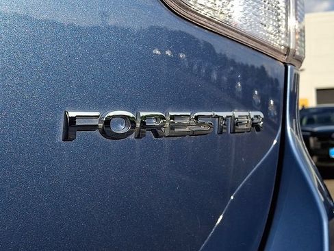 Used 2023 Subaru Forester AWD/4WD image 30
