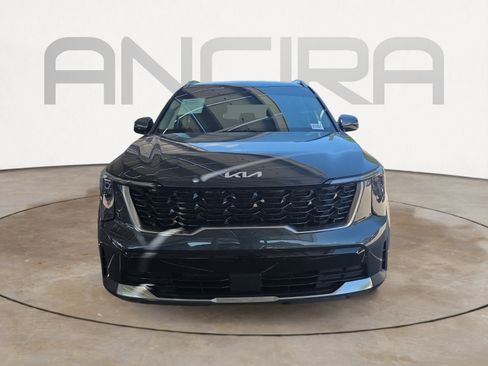 Certified 2025 Kia Sorento S FWD image 3