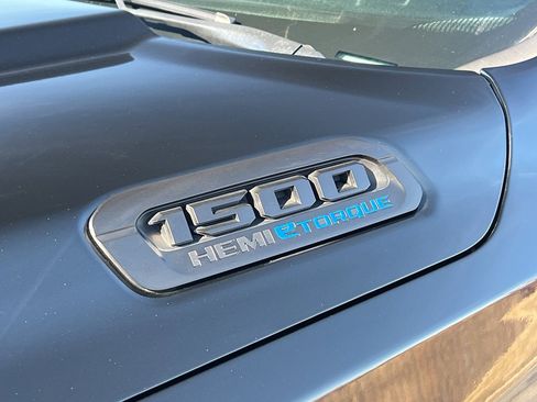 Used 2021 RAM 1500 Big Horn image 9