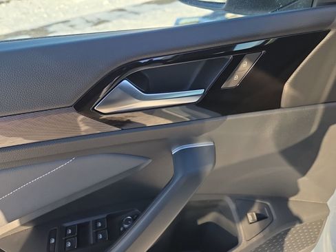 New 2026 Volkswagen Jetta SEL FWD image 19