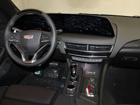 New 2026 Cadillac CT5 V image 11