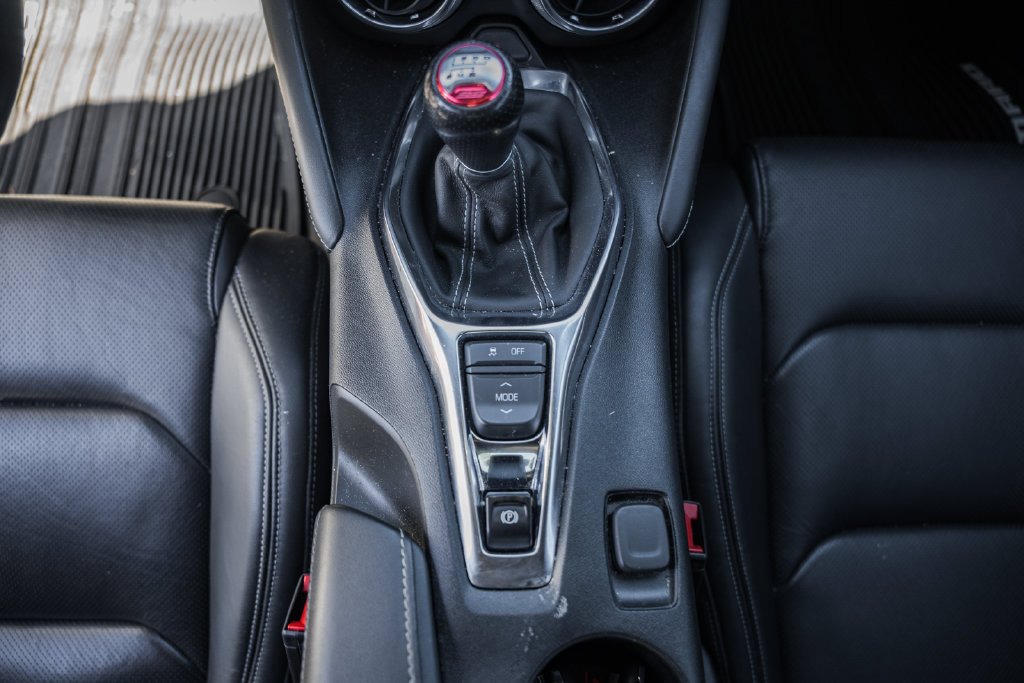 Used 2022 Chevrolet Camaro SS RWD image 31