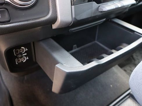 Used 2020 RAM 1500 Big Horn AWD/4WD image 22