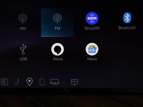 Used 2025 Cadillac Escalade Sport Platinum w/ LPO, ONYX Package image 34