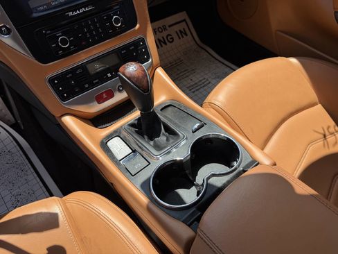 Used 2014 Maserati GranTurismo Sport RWD image 16