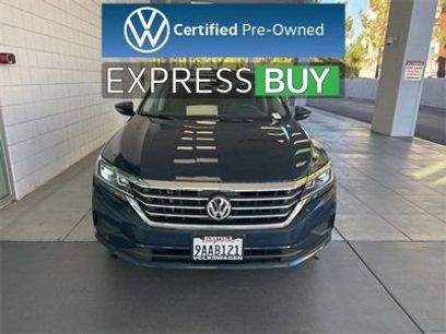 Certified 2022 Volkswagen Passat 2.0T SE