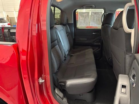 Certified 2023 Nissan Frontier SV w/ SV Convenience Package AWD/4WD image 16