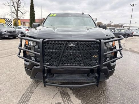 Used 2023 Chevrolet Silverado 1500 Custom image 10