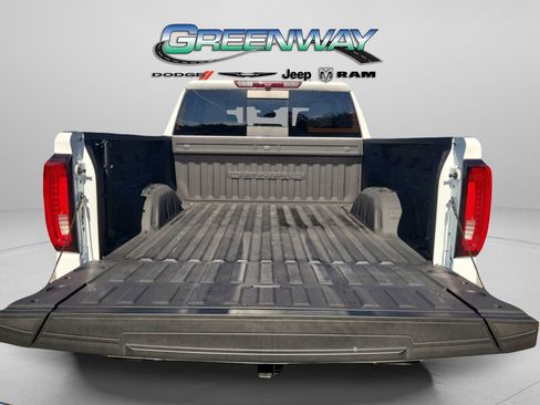 Used 2023 GMC Sierra 1500 Denali image 7