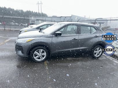 Certified 2025 Nissan Kicks Play S