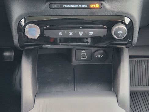 New 2026 Ford Escape SE image 19