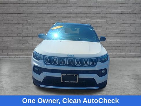Used 2024 Jeep Compass Limited AWD/4WD image 2