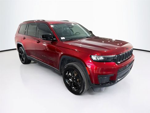 Used 2022 Jeep Grand Cherokee L Laredo RWD image 33