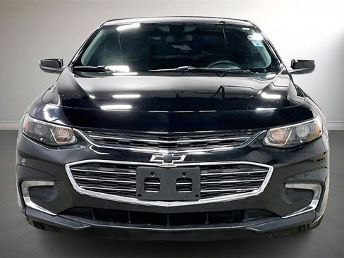 Used 2016 Chevrolet Malibu Hybrid image 2